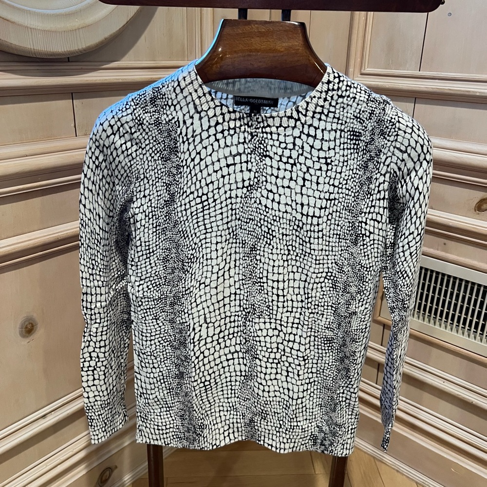 Banana Republic Snake Skin Sweater